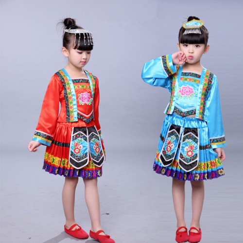 Girls miao Hmong Chinese folk dance dresses stage performance drama cosplay costumes with head piece
